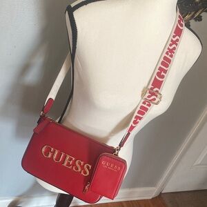 🌹GUESS CARACARA LOGO CROSSBODY SHOULDER BAG HANDBAG Red • AUTHENTIC❤️